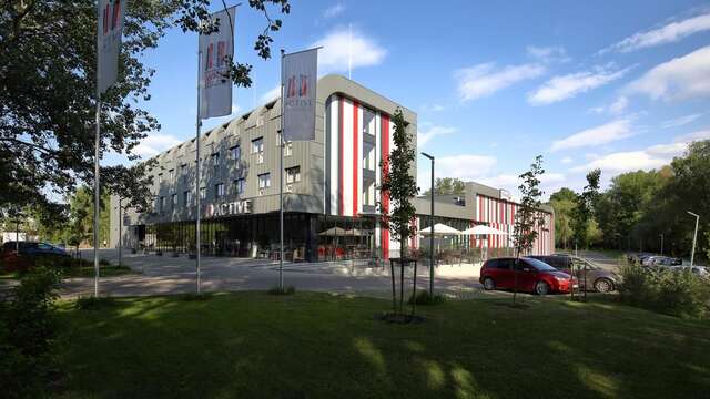 Отель Active Hotel Вроцлав-3